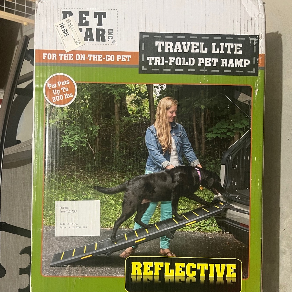 Pet Ramp: Trifold - Picture 2 of 6